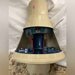 GiJoe 1966 Hasbro Space Capsule in played with condition